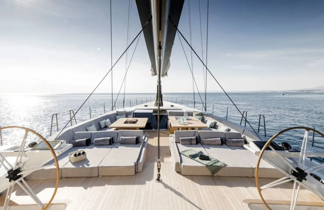 An image of Cefea yacht