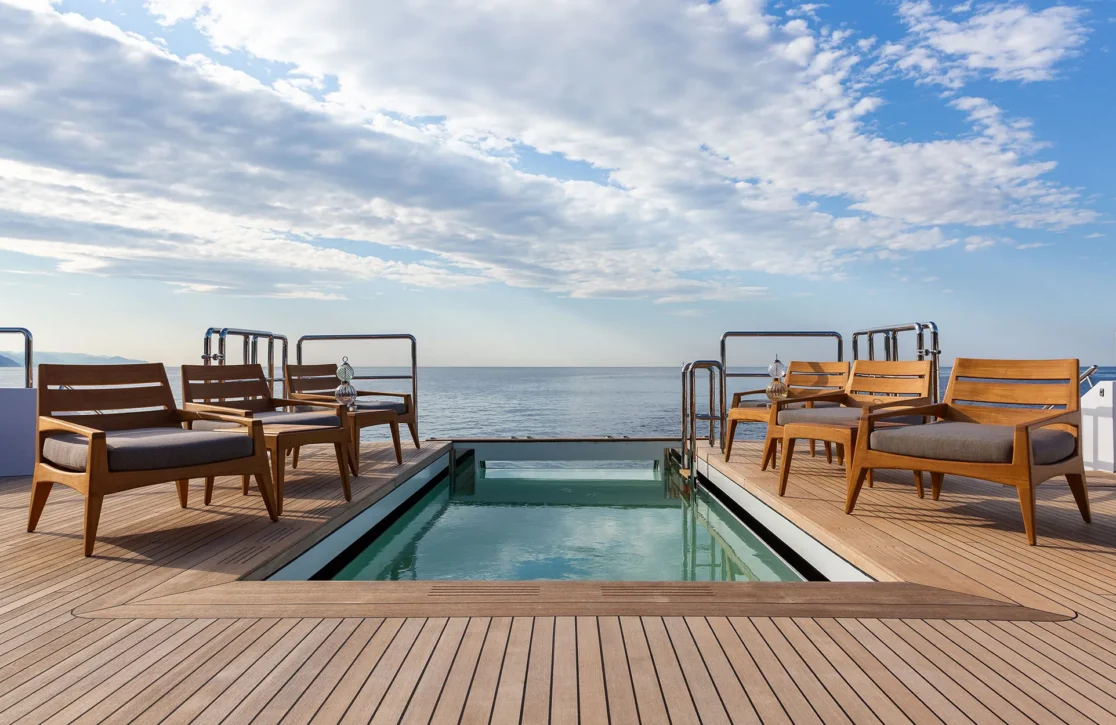 An image of Alfa yacht