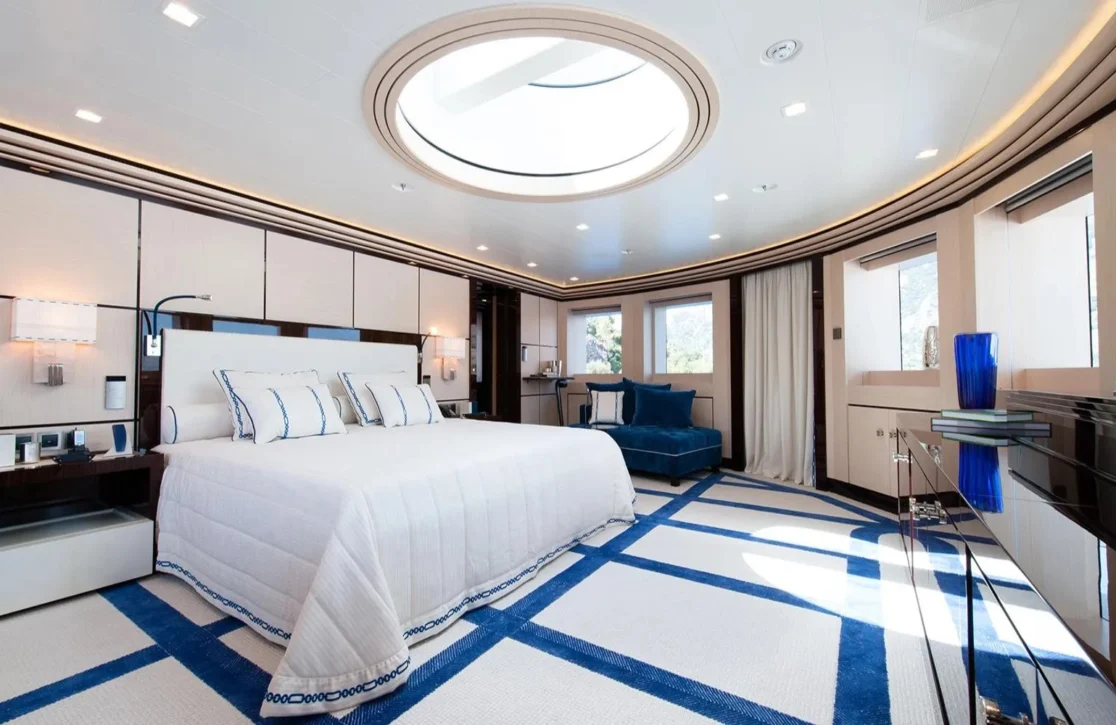 An image of Axioma yacht