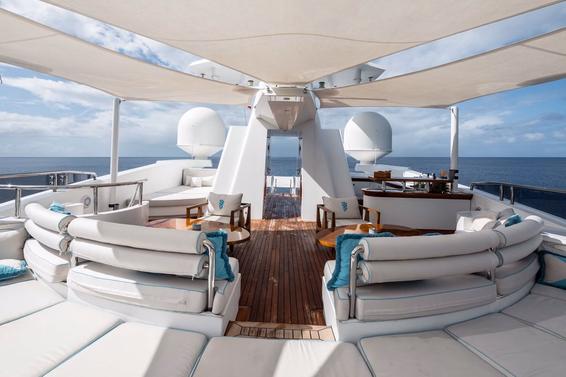 An image of Axioma yacht