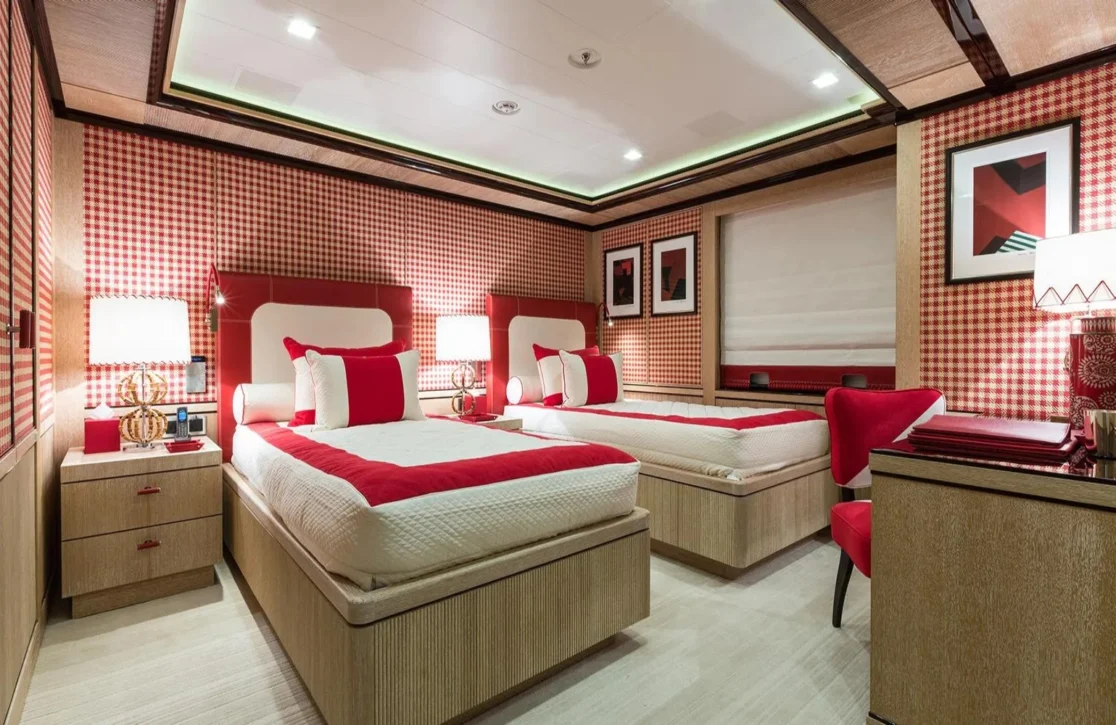 An image of Axioma yacht