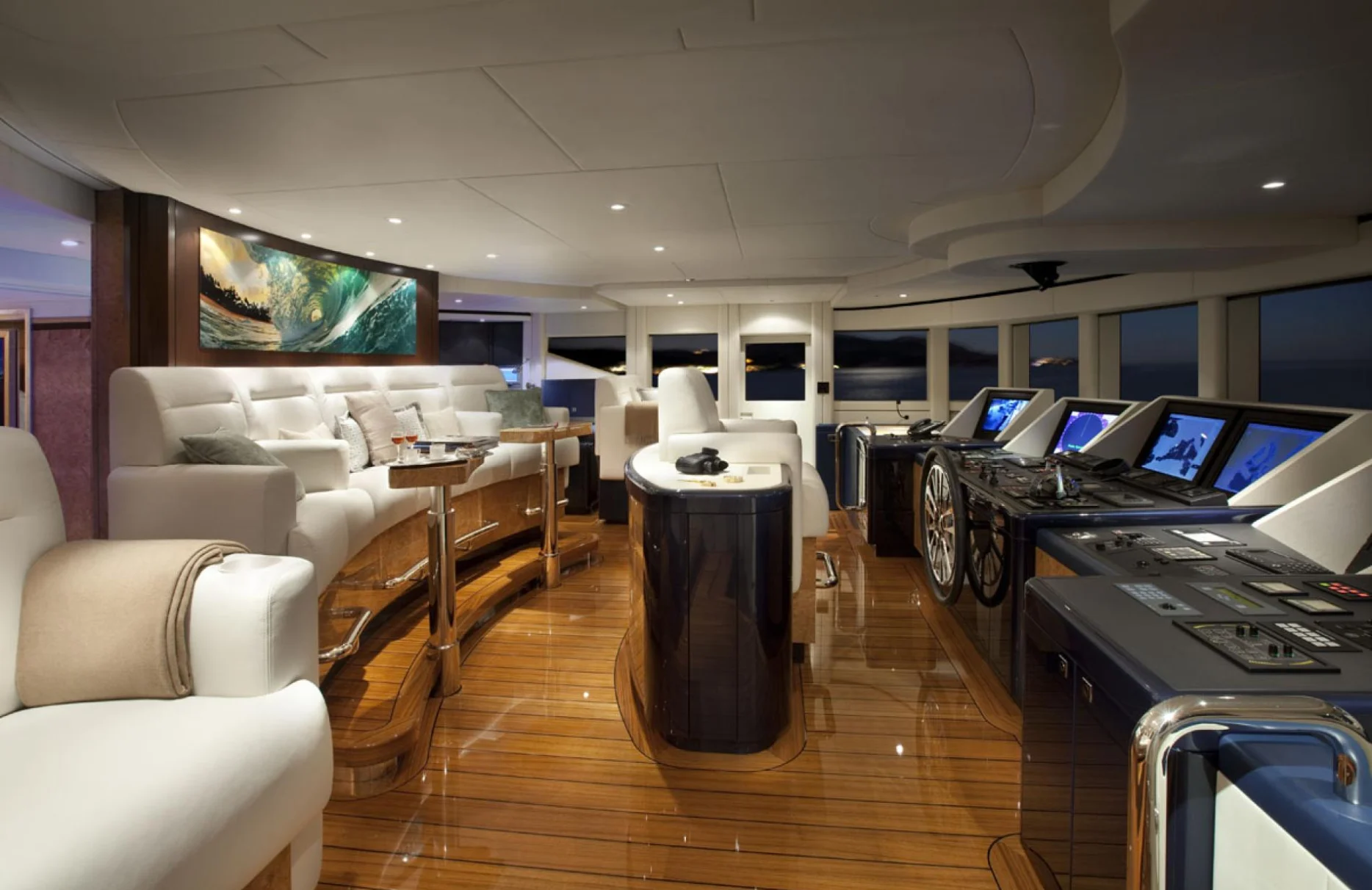 A preview of interior Bridge driving area