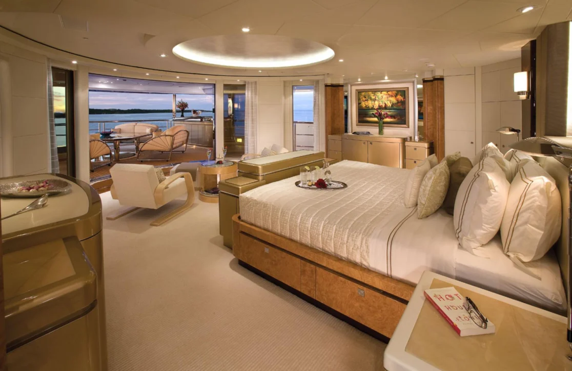 An image of Sycara V yacht