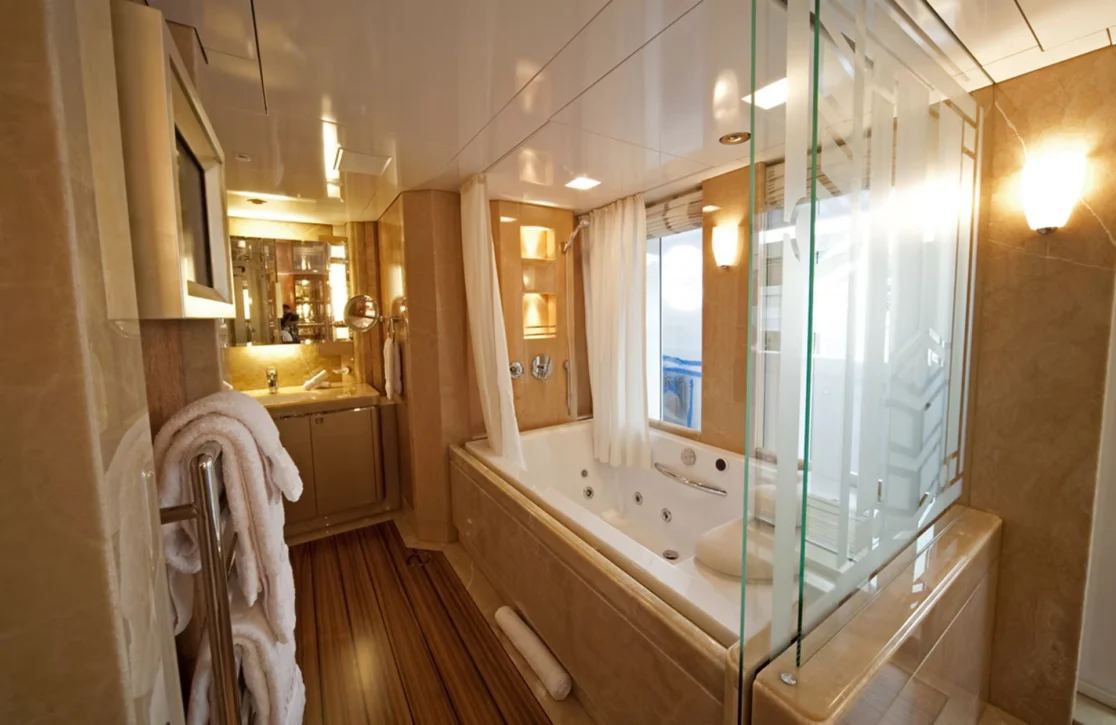 An image of Sycara V yacht