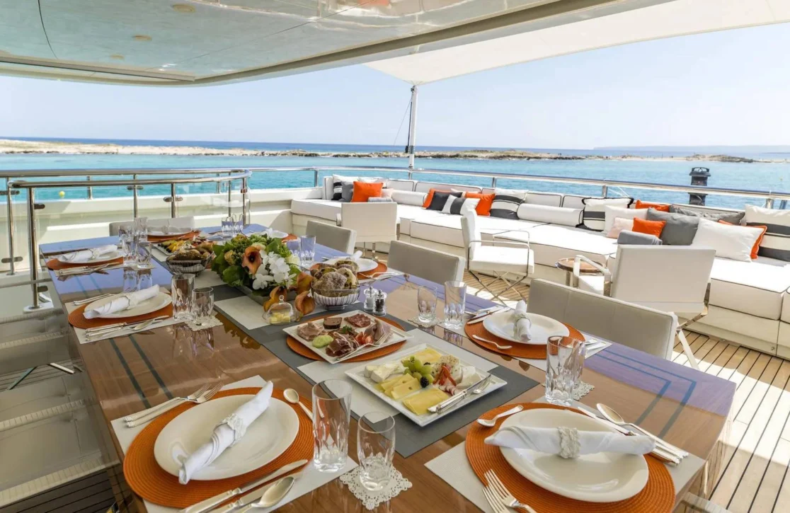 An image of Roma yacht