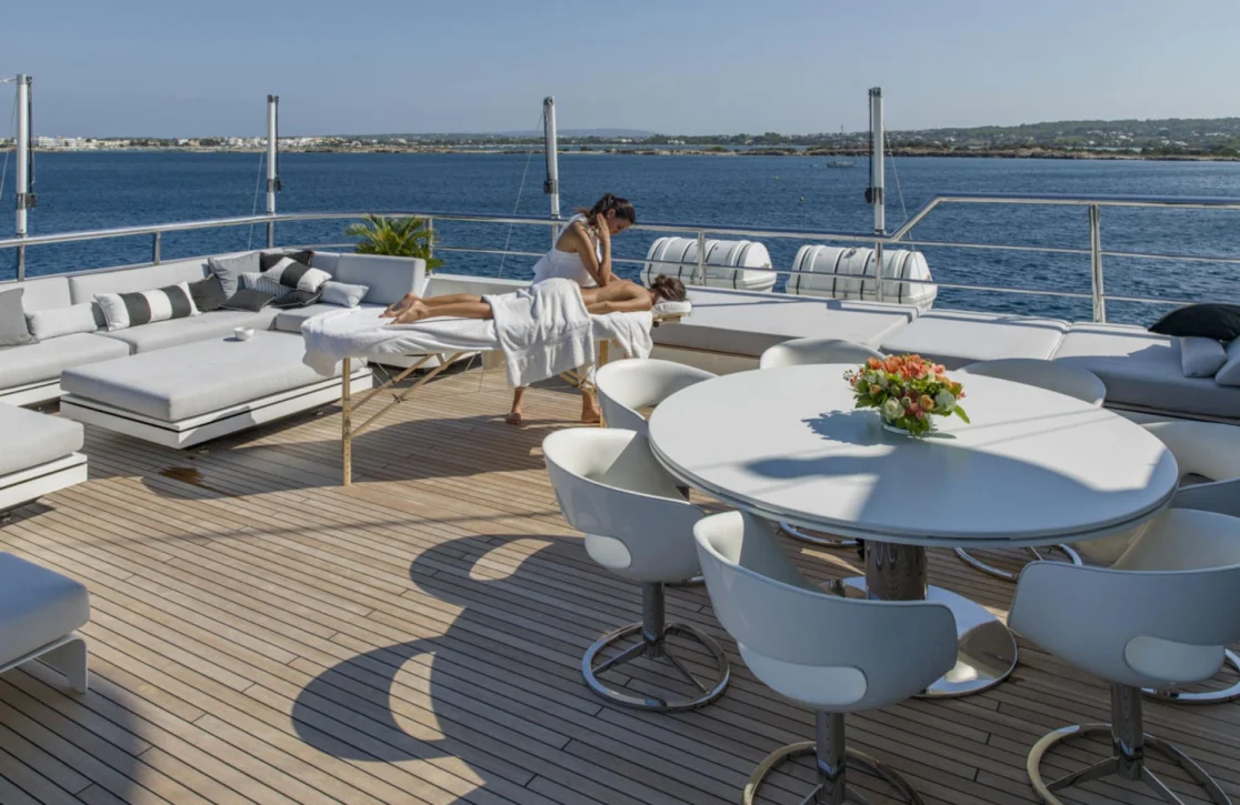 An image of Roma yacht
