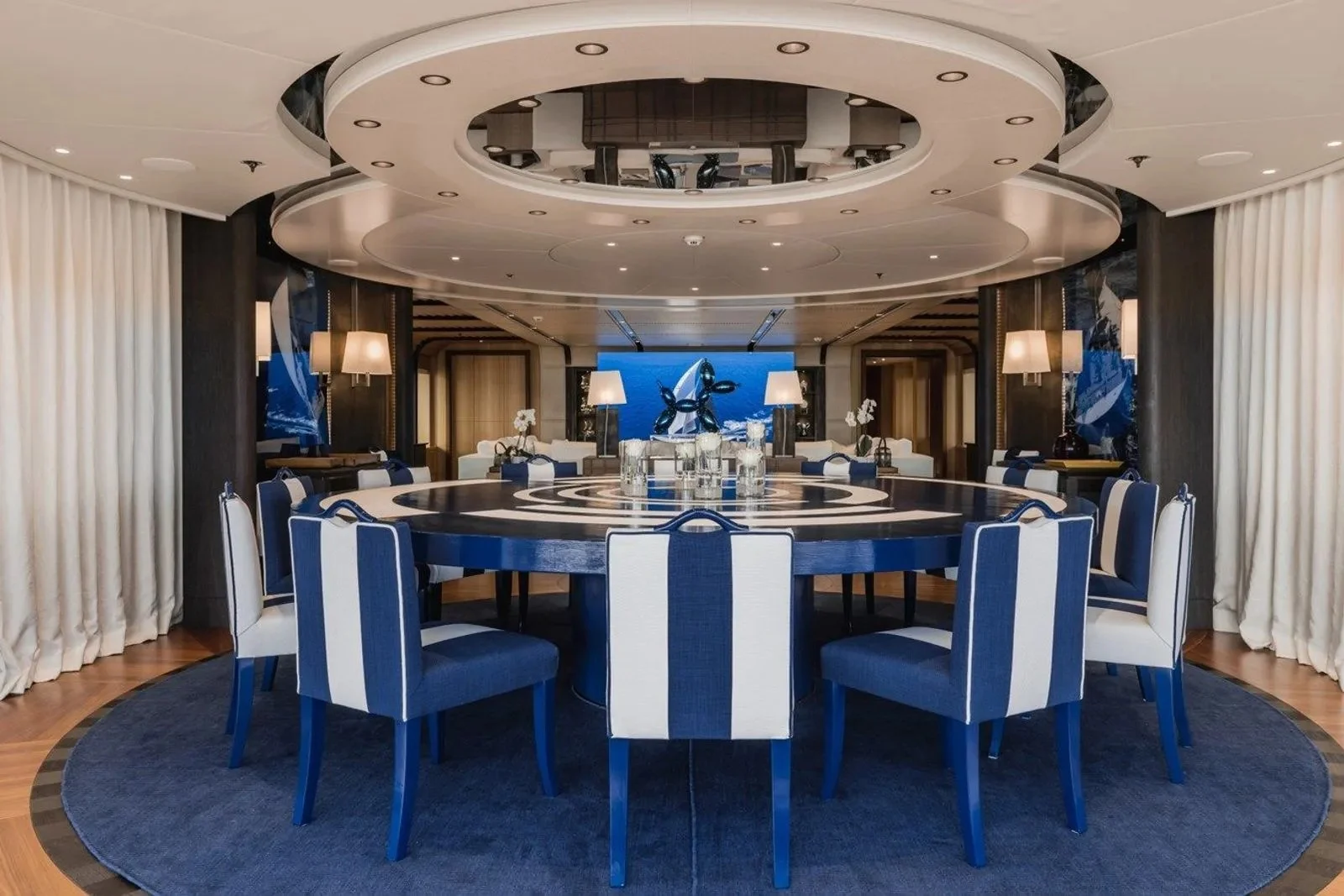 A preview of interior Dining