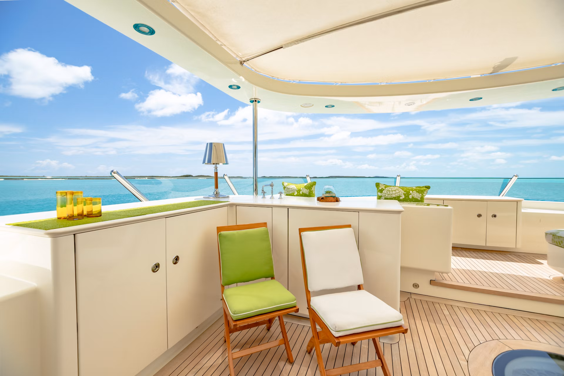 An image of Shadowl yacht