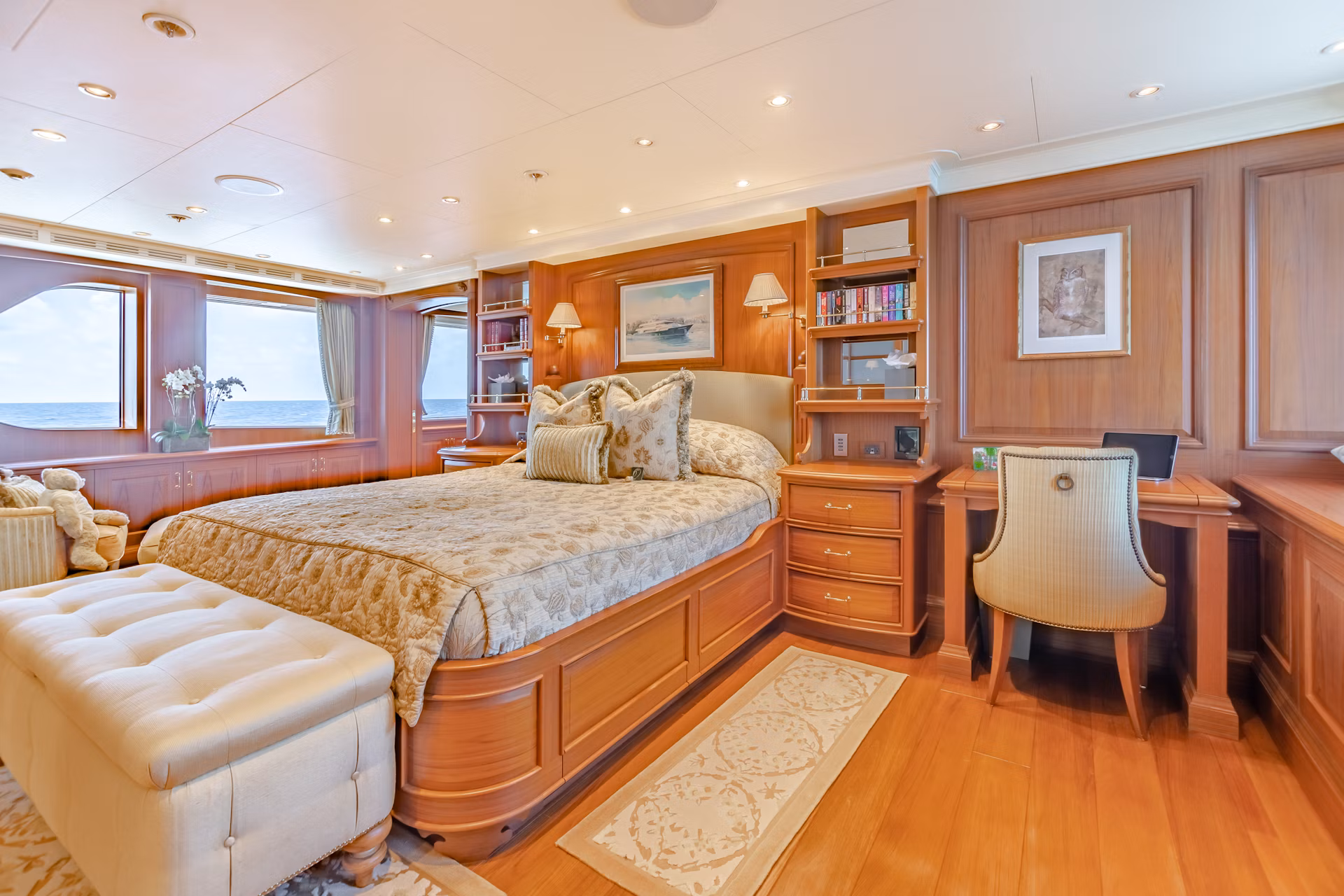 An image of Shadowl yacht