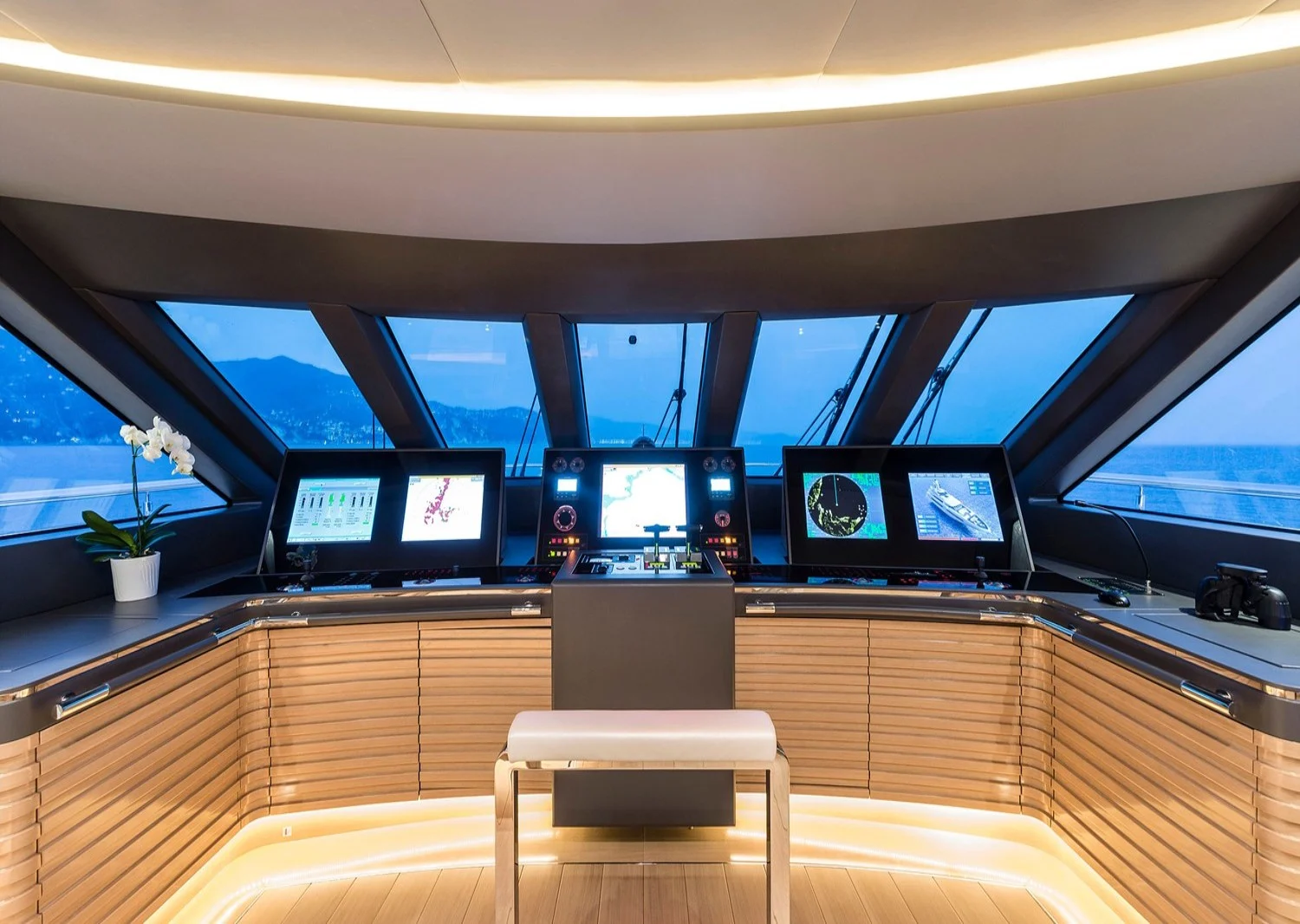 A preview of interior Bridge driving area