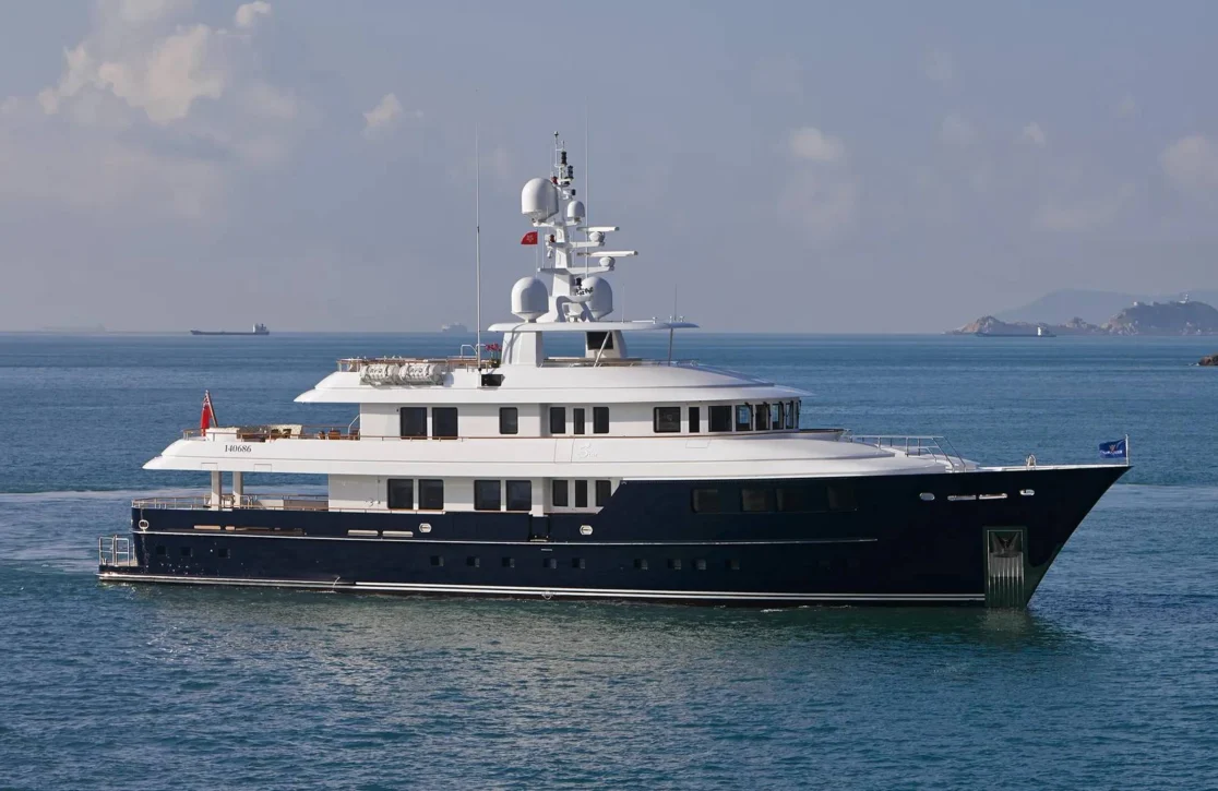 An image of Ocean’s Seven yacht