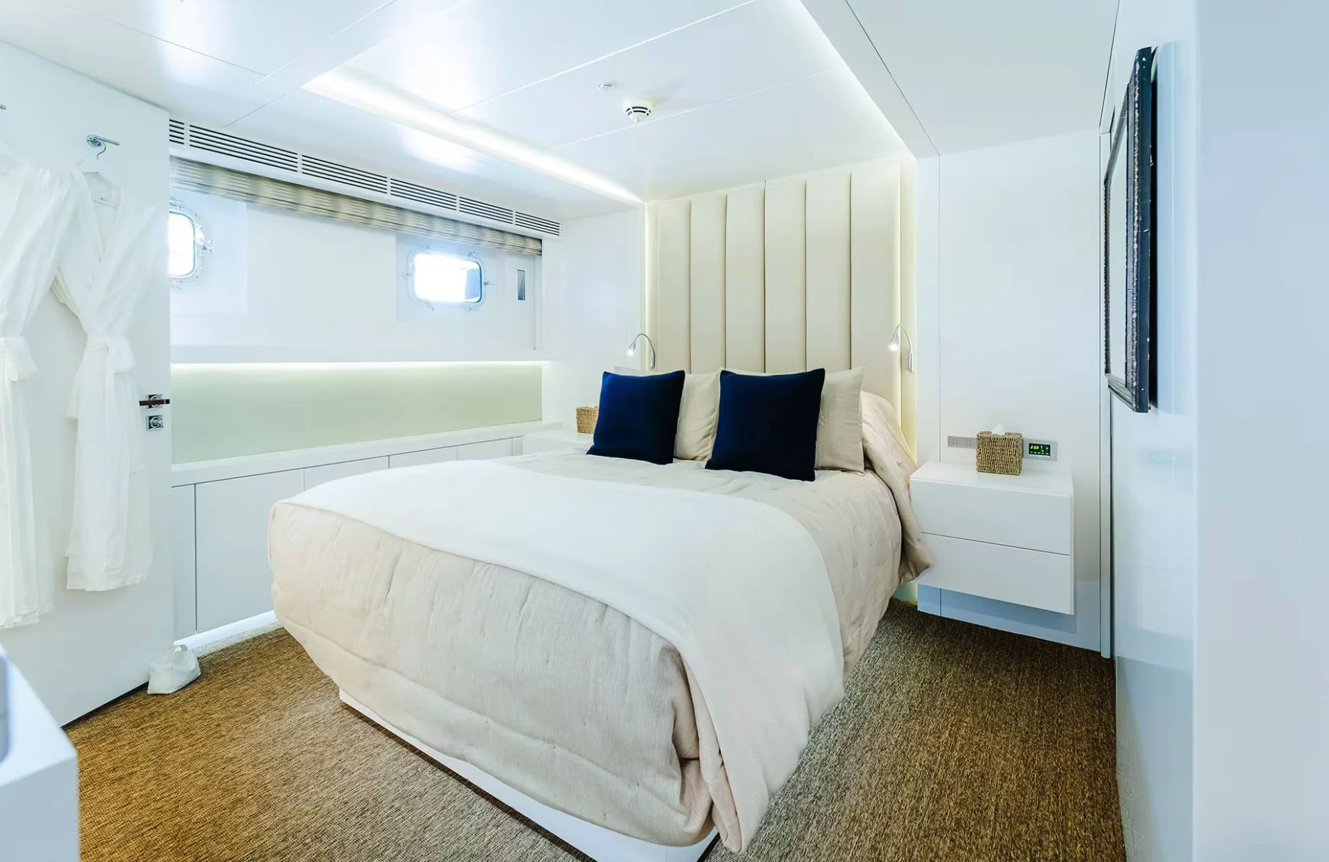 A preview of interior Bedroom cabin