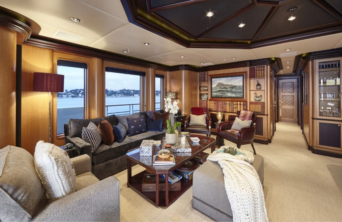 An image of Cocoa Bean yacht