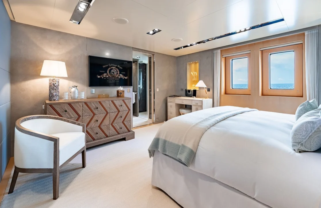 An image of Loon yacht
