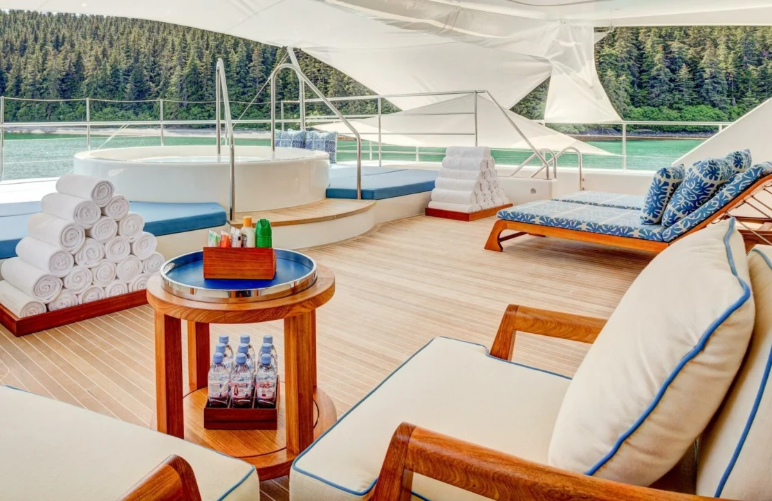 An image of Nora yacht