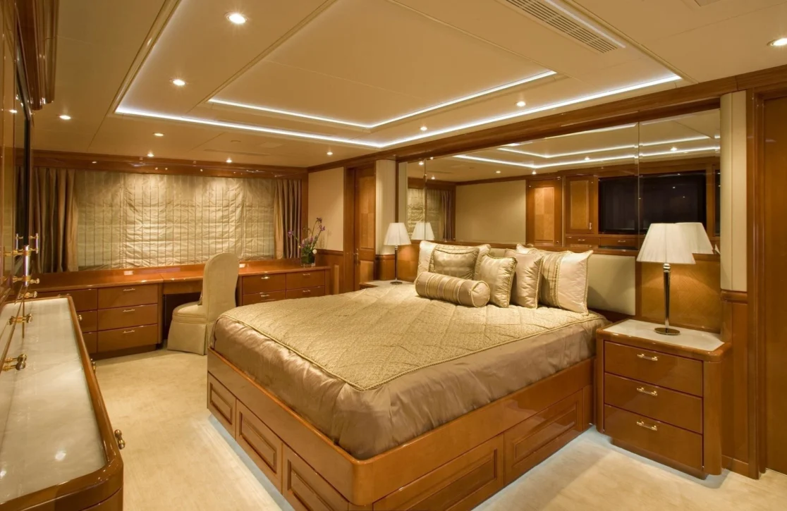 An image of Nora yacht