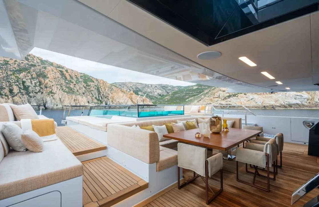 An image of Rmf yacht