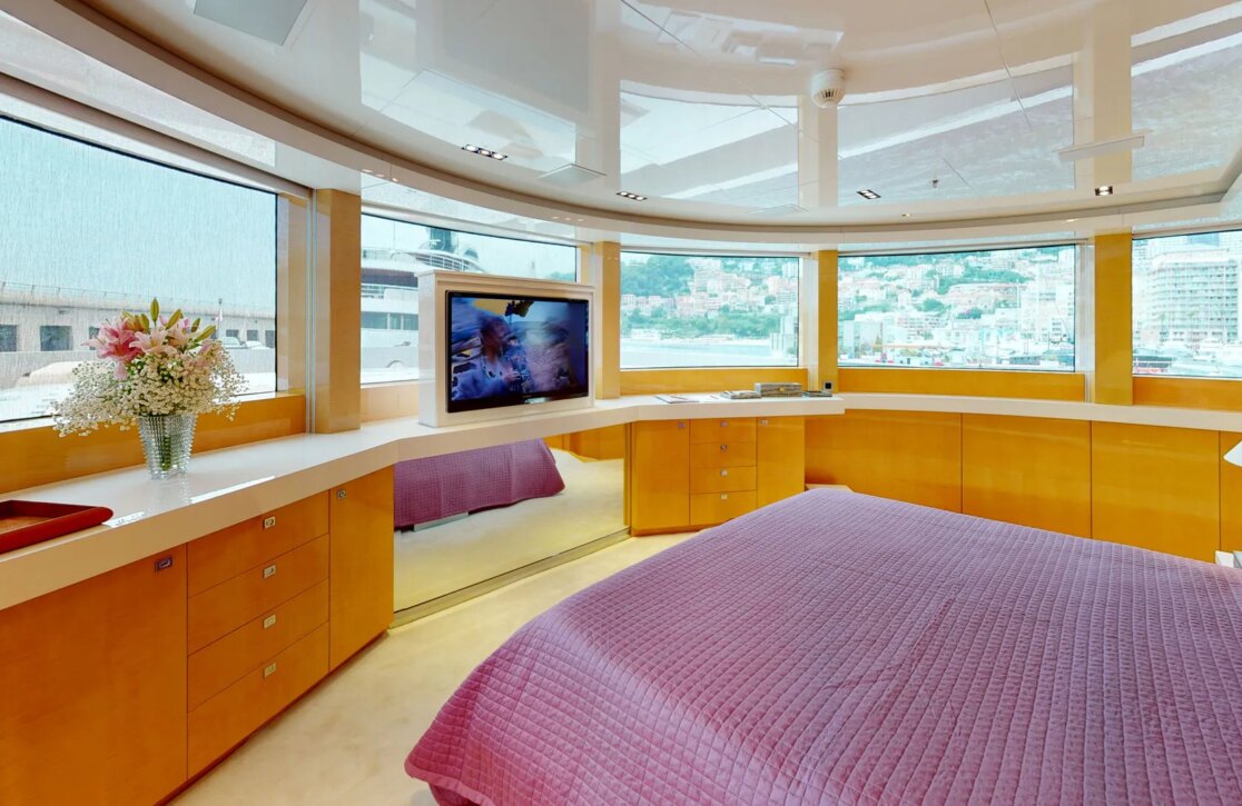 An image of La Pellegrina yacht