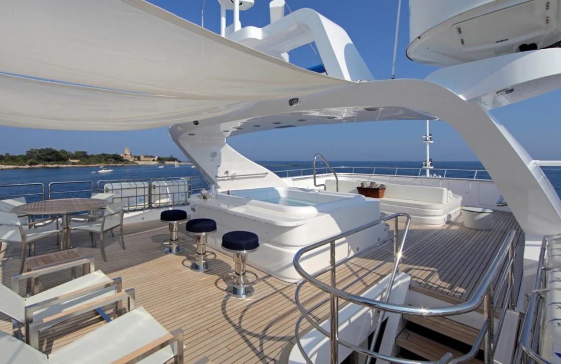 An image of Seashell yacht