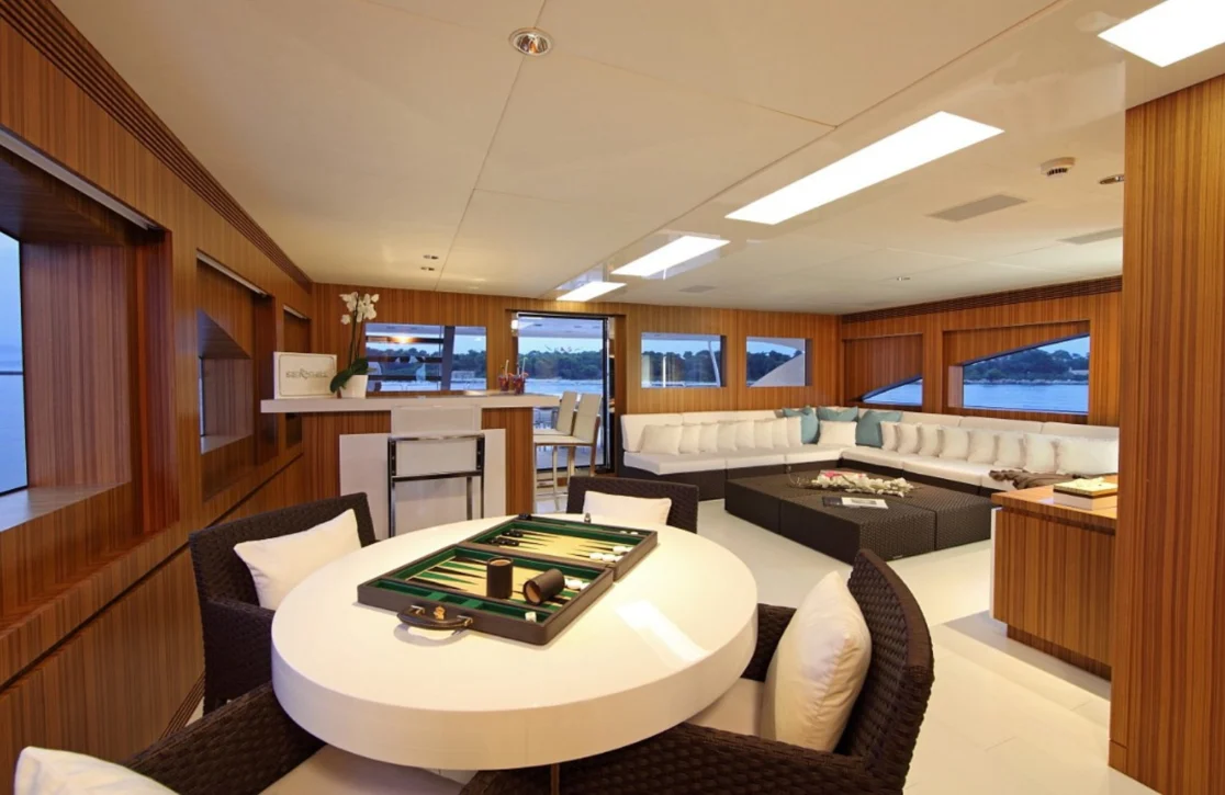 An image of Seashell yacht