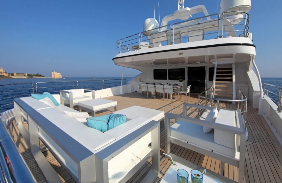 An image of Seashell yacht