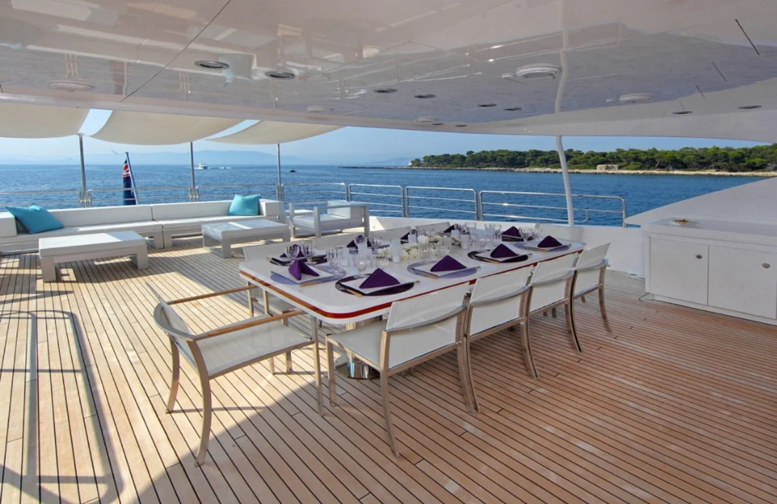 An image of Seashell yacht