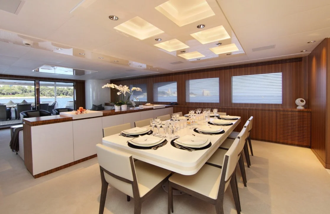 An image of Seashell yacht