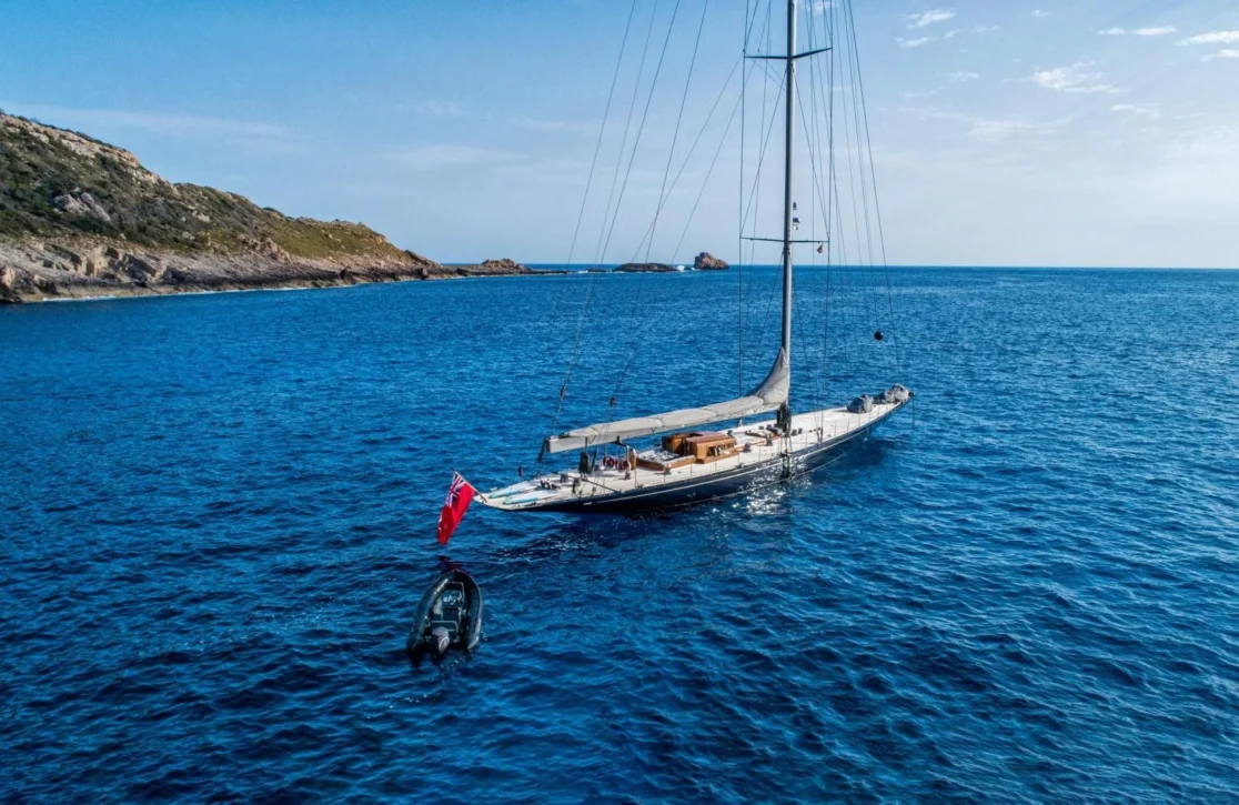 An image of Rainbow yacht