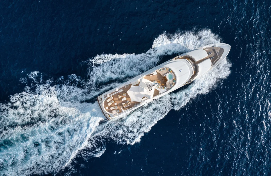 An image of O’lion yacht