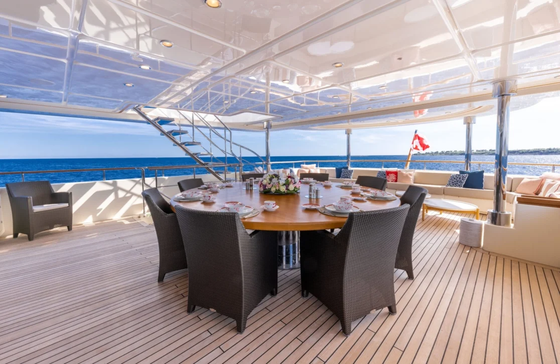 An image of O’lion yacht