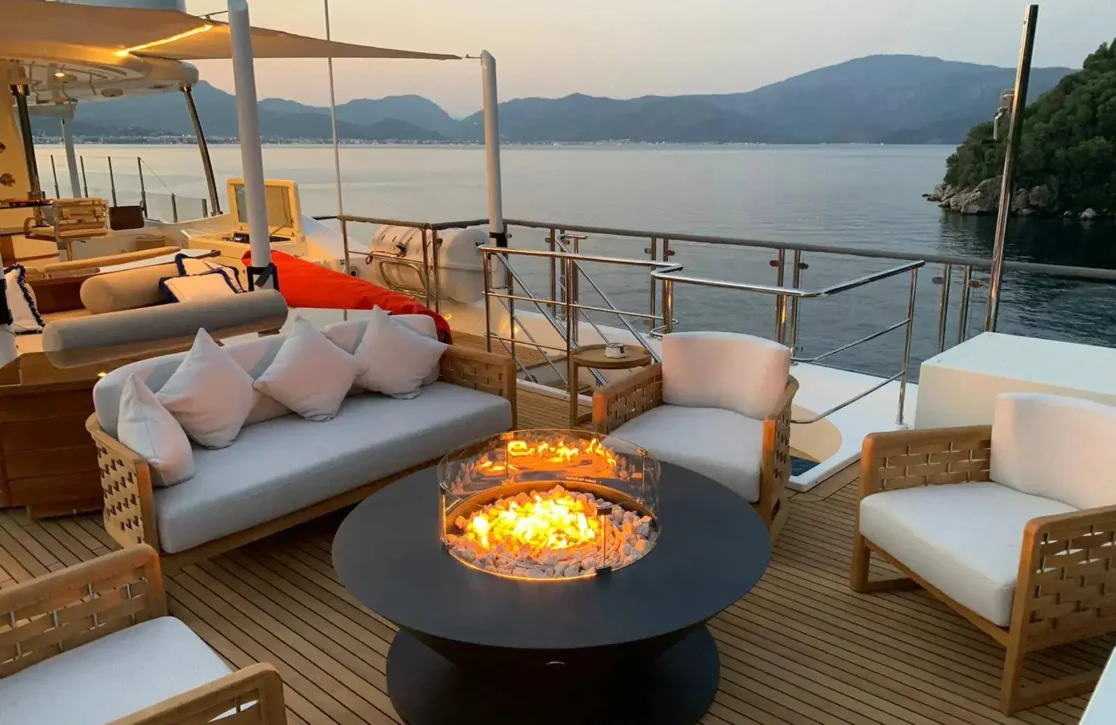 An image of Polaris yacht