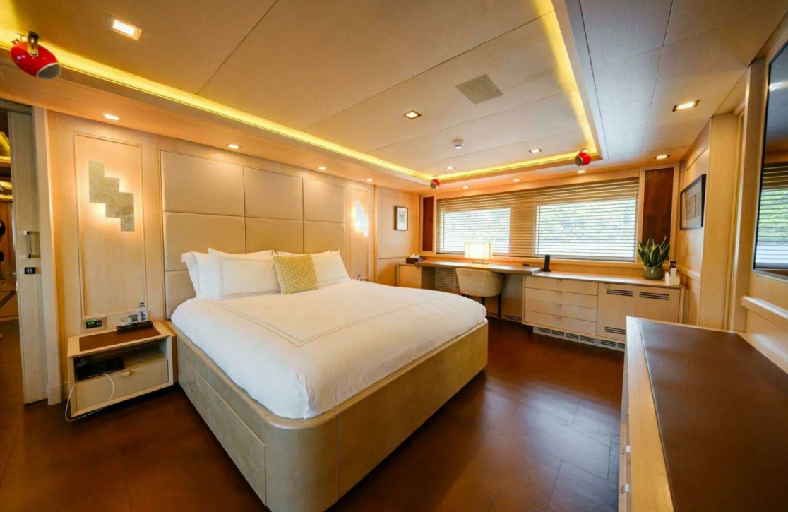 An image of Polaris yacht