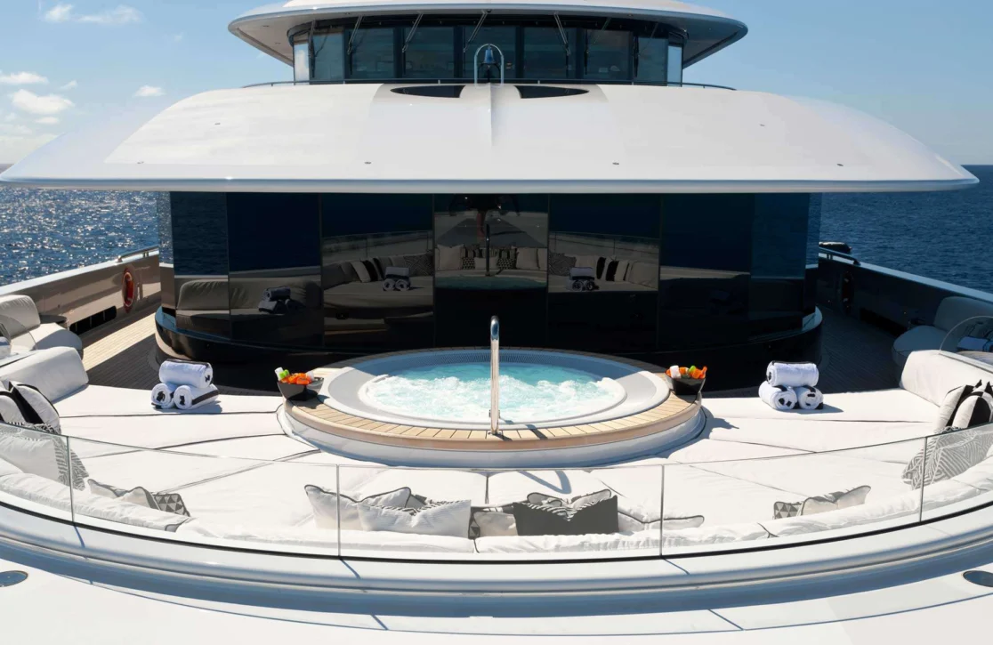 An image of Phoenix 2 yacht