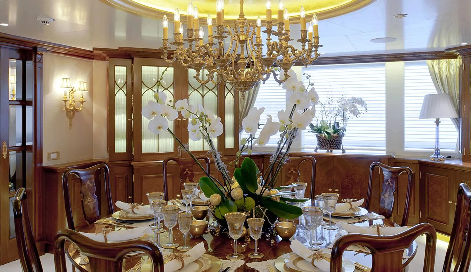 A preview of interior Dining