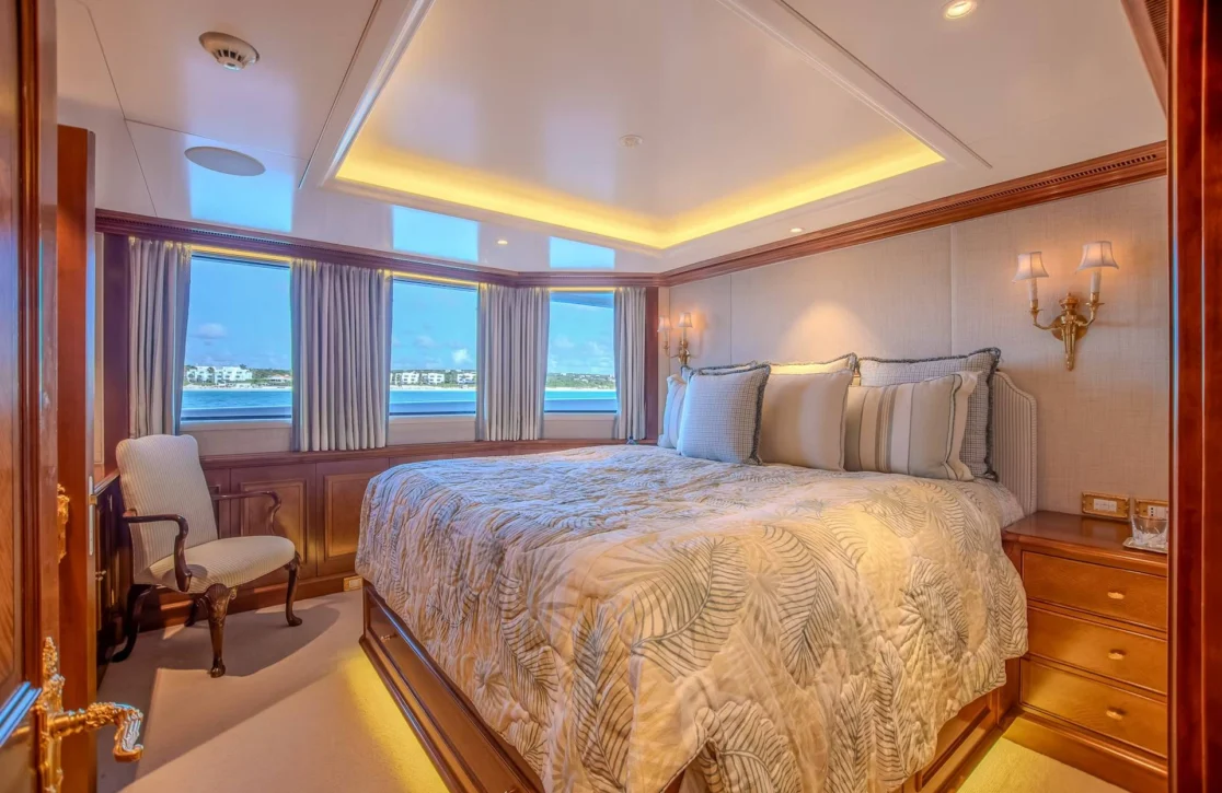 An image of Lady Kathryn V yacht