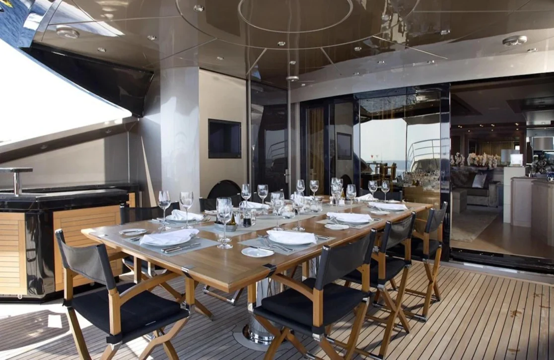 An image of Defiant yacht
