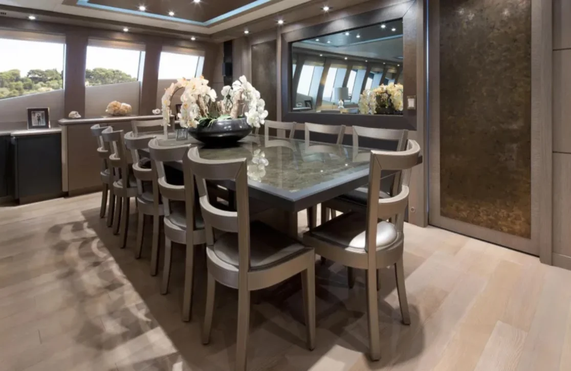 An image of Defiant yacht