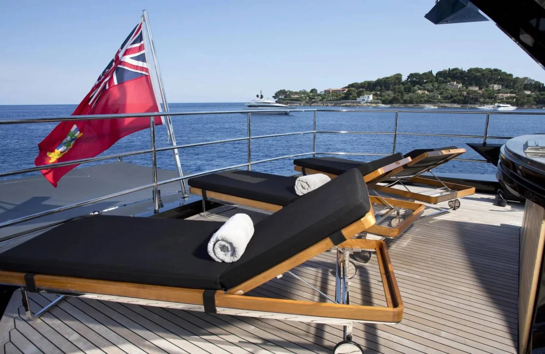 An image of Defiant yacht