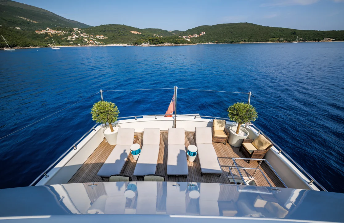 An image of Apna yacht