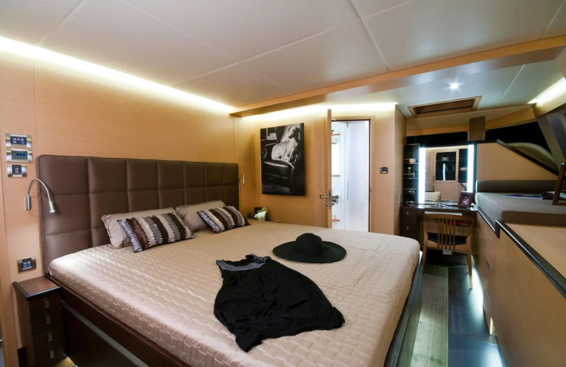 An image of Ipharra yacht