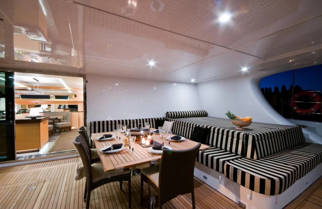 An image of Ipharra yacht