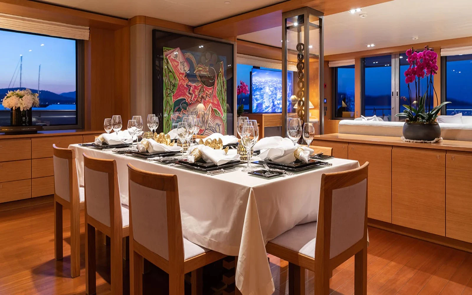 A preview of interior Dining