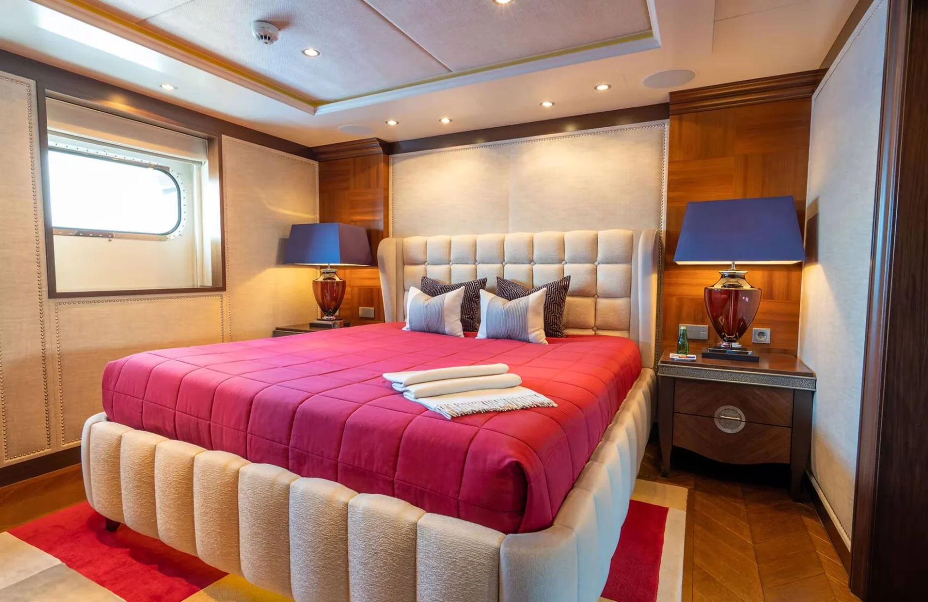 A preview of interior Bedroom cabin