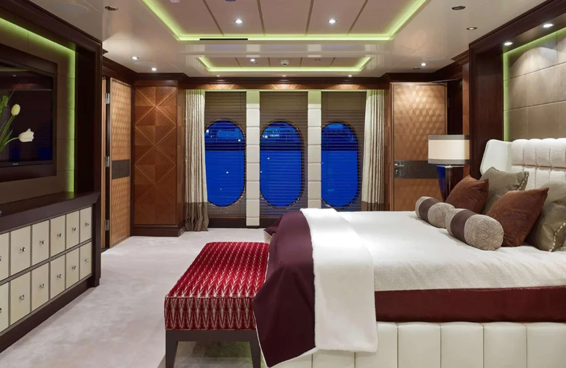 An image of Kaiser yacht