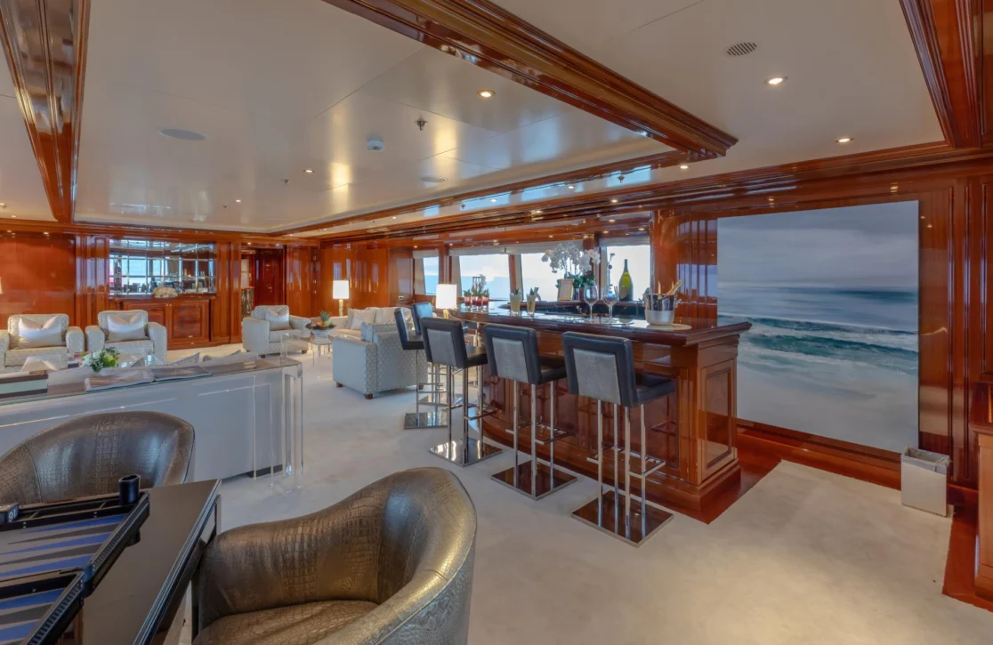 An image of Joia The Crown Jewel yacht