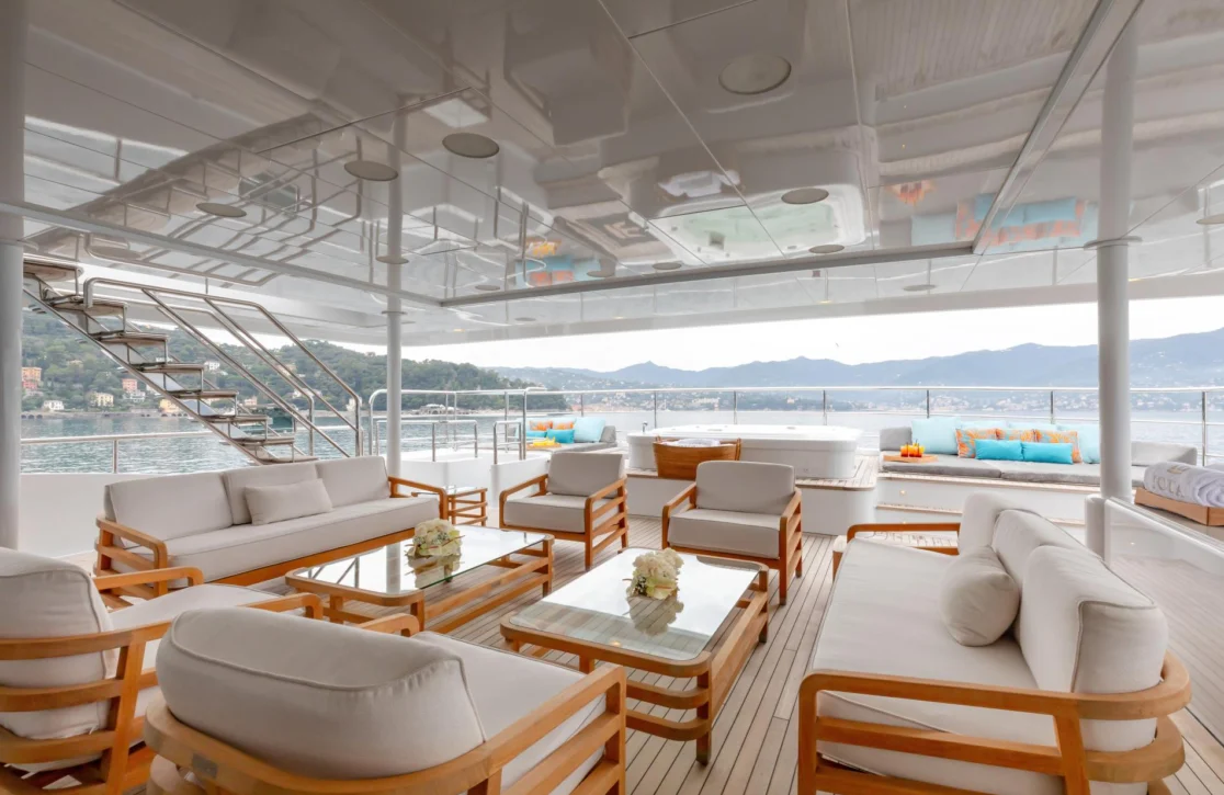 An image of Joia The Crown Jewel yacht