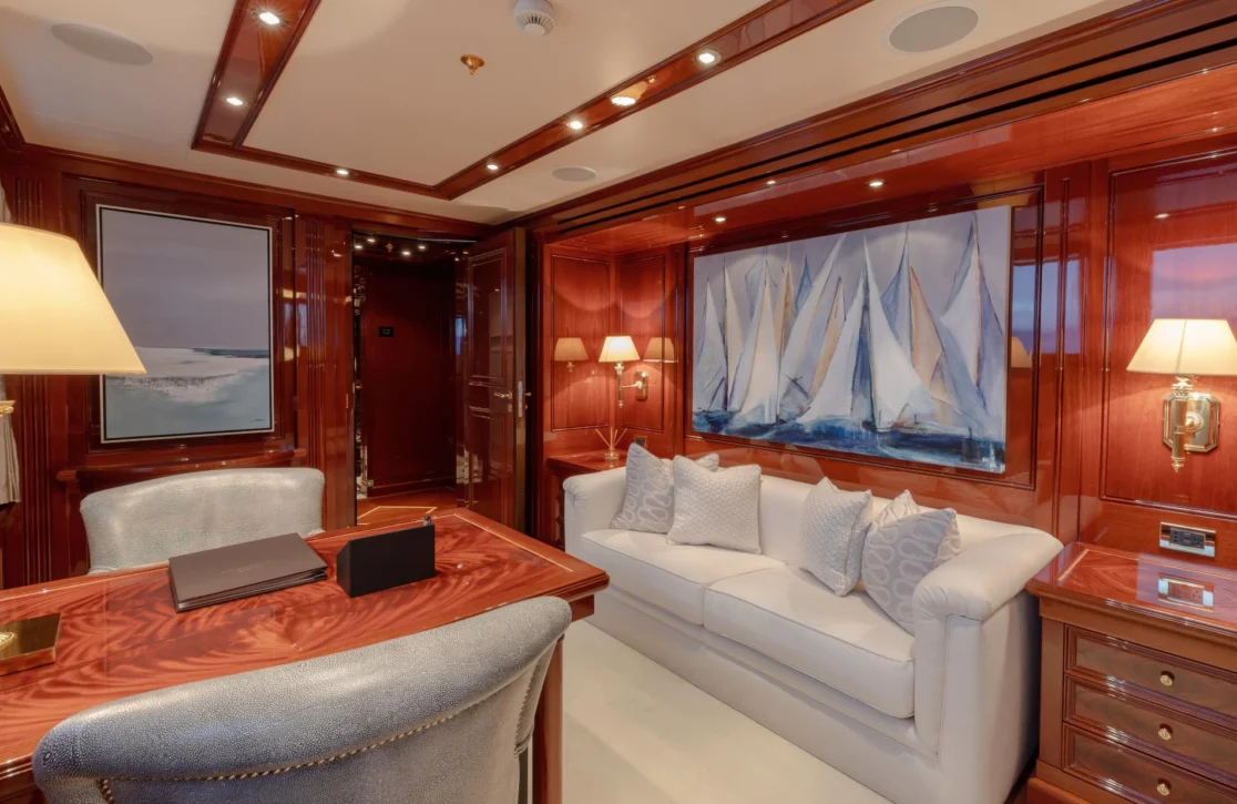 An image of Joia The Crown Jewel yacht