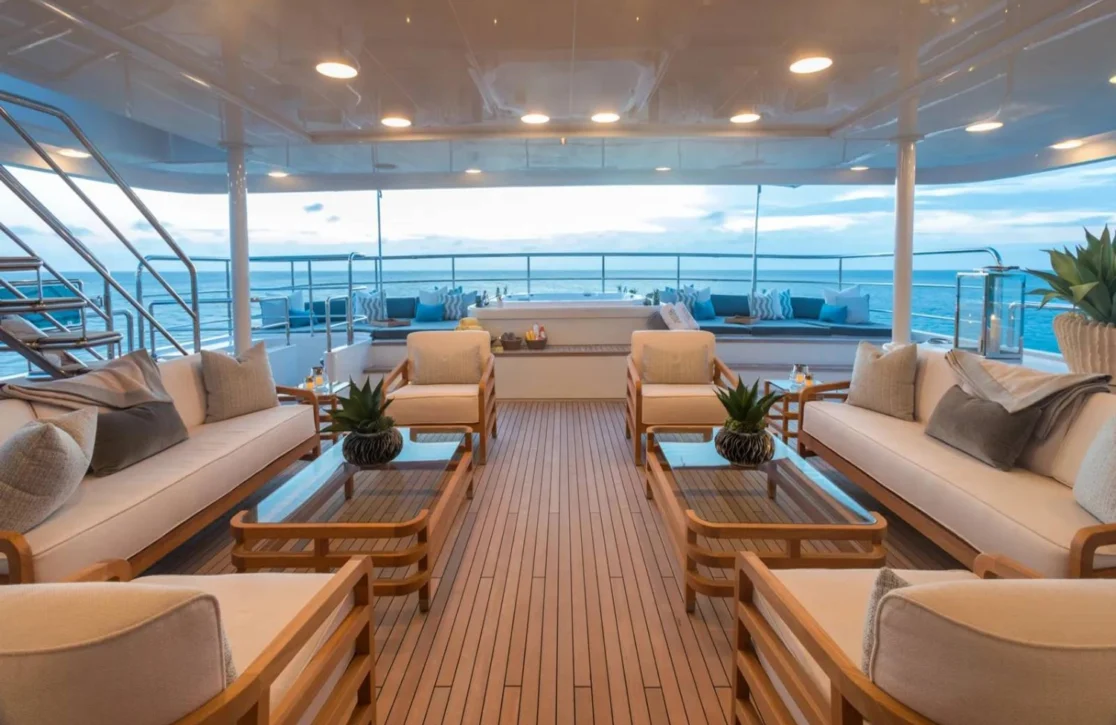An image of Joia The Crown Jewel yacht