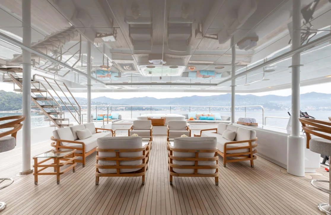 An image of Joia The Crown Jewel yacht