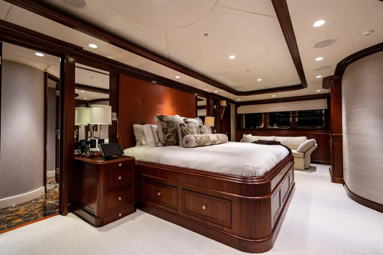 A preview of interior Bedroom cabin